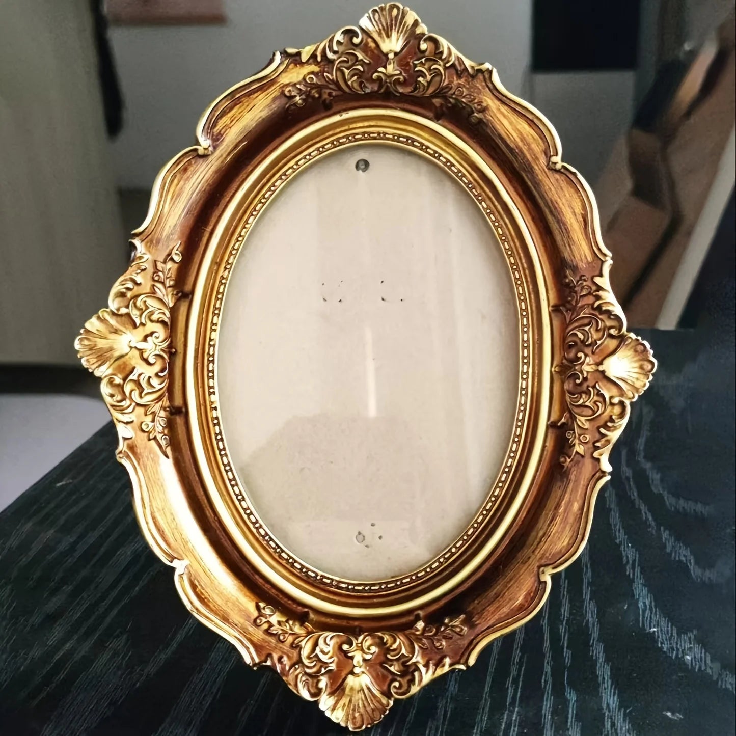 Auréline Vintage Oval Frame